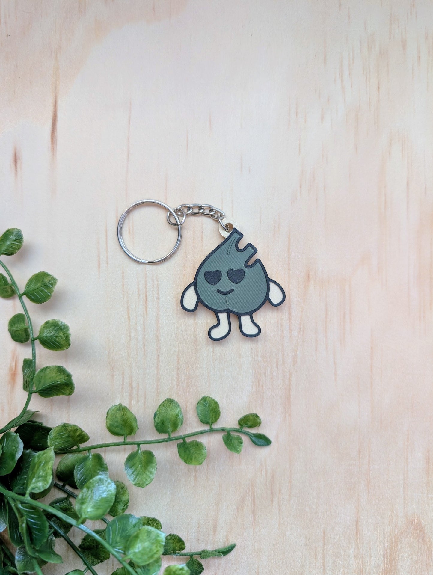 Heart Eyes (Leafmoji)