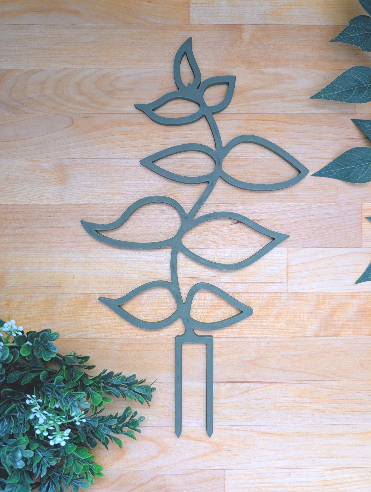 Leaf Decorative Trellis